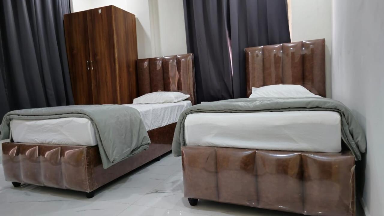 Single Suite Room Гайдарабад Екстер'єр фото
