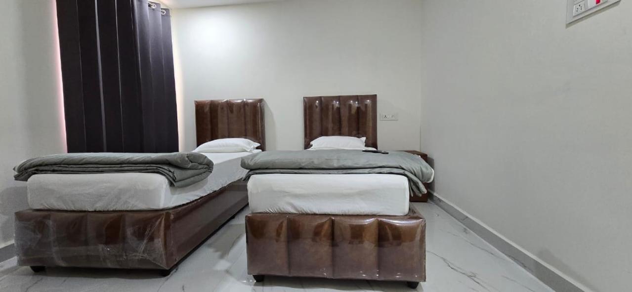 Single Suite Room Гайдарабад Екстер'єр фото